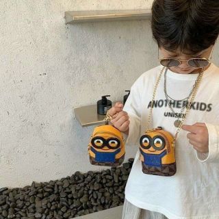Về tiếp đây ạ TÚI MINION FULLBOX
-