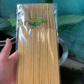 Nhang thần tài sạch, ít khói, màu vàng óng, thêm may mắn, tài lộc  250 cây