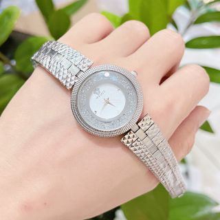 Đồng hồ nữ vs mới