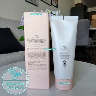Sữa Rửa Mặt Yehwadam Deep Moisturizing Foaming Cleanser 150ml