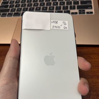 Henryshop-iPhone 11 pro max 64gb trắng likenew pin cao 9x% Bảo Hành 12 Tháng 1 đổi 1