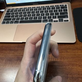 Henryshop-iPhone 11 pro max 64gb trắng likenew pin cao 9x% Bảo Hành 12 Tháng 1 đổi 1
