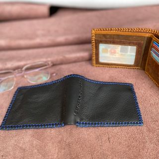 Ví Da Sáp Khâu Viền