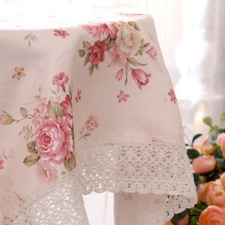 Khăn Trải Bàn Tròn (1m1*1m1)