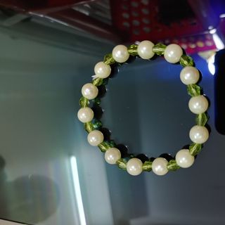Vòng tay chuỗi đeo tay xanh lá