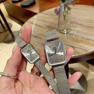 ĐỒNG HỒ D W LƯỚI COUPLE CHỮ NHẬT HOT