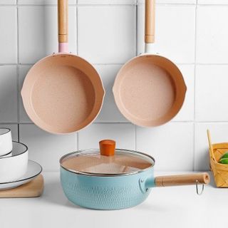 Chảo đá màu lòng sâu 18cm