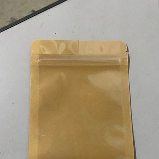 Túi Zipper đáy đứng 2 ghép một mặt Kraff có phủ mờ - một mặt trong