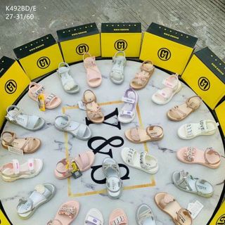 Sandal bé gái quai hậu đi học đi chơi giá xưởng K492 giá sỉ