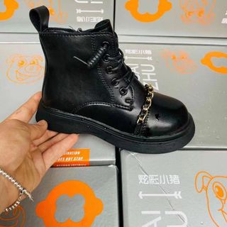 Giày boots trẻ em màu đen buộc dây đẹp K503 giá sỉ