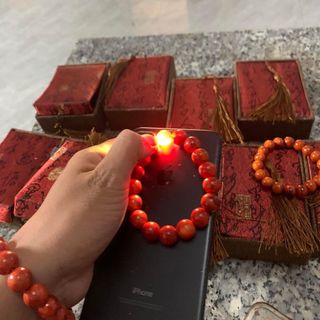 Vòng tay phong thuỷ huyết long