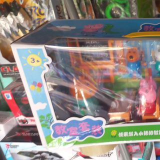 Đồ chơi hộp heo peppa