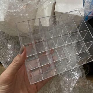 Khay đựng son 24 ô