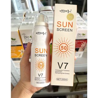 Xịt chống nắng Sun Screen V7 SPF50 200ml