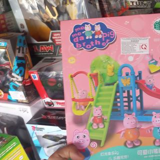 Hộp đồ chơi heo peppa