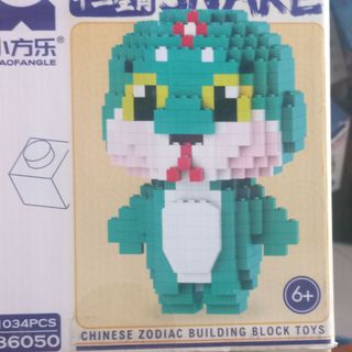 Lego 12 con giáp lớn