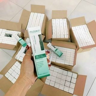 XỊT DƯỠNG MIOSKIN AQUA FROZEN MIST 💦 g1