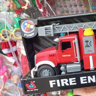 Xe cứu hỏa to loại đẹp phun nước