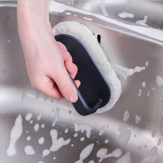 Bàn Chải Chà Cọ Rửa bọt biển, bàn chải Vệ Sinh Nhà Bếp Nhà Tắm Có Tay Cầm Dụng Cụ Lau Chùi Thông Minh Tiện Dụng