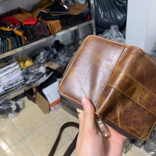 Ví Da Bò Sáp Với Vân Da bò tự nhiên