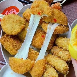 DP BÁNH GÀ PHÔ MAI 1 HỘP