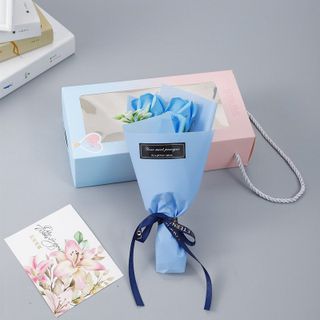 Hoa sáp lụa kèm thiệp chúc mừng