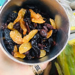 Nho khô hổn hợp Sunview Raisins 425g của Mỹ( loại trái nhỏ)