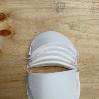 MÚT ĐỆM VAI TRẮNG CONG LỚN CAO CẤP [HÀNG XƯỞNG GIÁ SỈ]