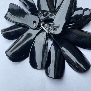Đón gót giày ngắn, nhựa ABS - tiện dụng làm móc chìa khóa