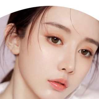 Mặt nạ Nấm Truffle Nấm cục đen được chiết xuất và cô đặc để chăm sóc da, bổ sung độ ẩm cho da khô và mất nước, giúp da mềm mại, mịn màng, ẩm mượt và đẹp hơn ( 1hop/10mieng)