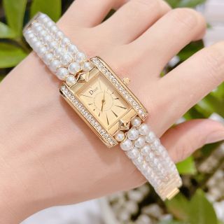 Đồng hồ diiorr lắc vuông mới