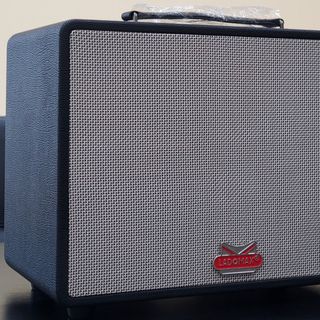 LOA KARAOKE XÁCH TAY CAO CẤP LADOMAX X-120