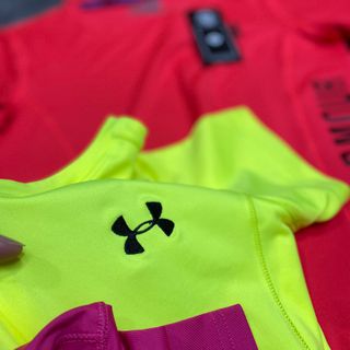 Áo nữ A under logo thêu Đồ Thể Thao Siêu Đẹp Giá Sỉ, Hàng Đẹp