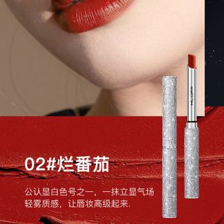 Set Son Sáp 4thỏi HOLFF Bạc Cao Cấp , Chata Son mịn , dưỡng môi khi sử dụng (0.8gx4thoi)