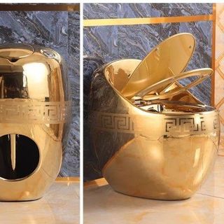 Bồn cầu trứng mạ vàng kiểu tròn phong cách sang trọng