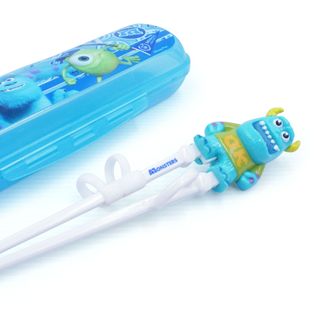 Đũa tập ăn 3D Disney kèm hộp đựng cho bé