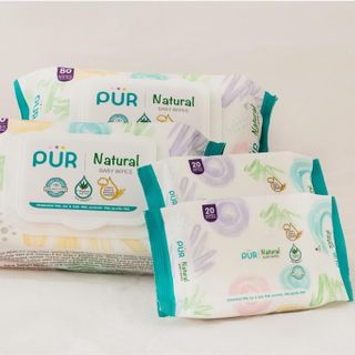 Khăn giấy ướt cho bé sơ sinh chiết xuất nha đam Organic Pur Natural (20miếng/gói)