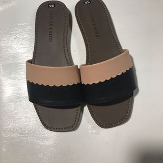 Dép ngang thời trang nữ