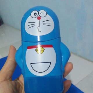 Quạt tích điện cầm tay Đôrêmon
