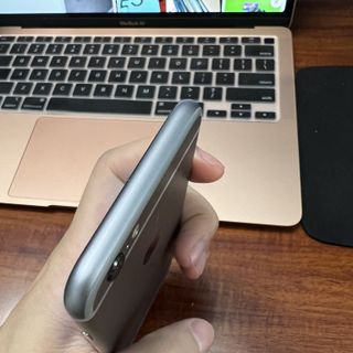 iPhone 6s 32GB đen likenew pin100% Bảo Hành 12Tháng 1 đổi 1