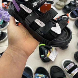 Sandal trẻ em chất da mềm êm chân K585