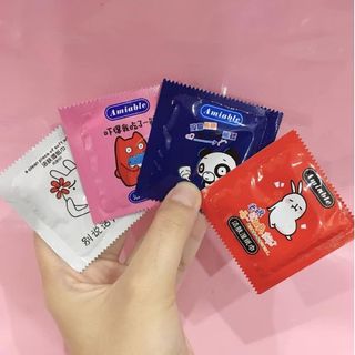 Khăn giấy ướt mini giả BCS, khăn ướt gói vuông ti - khăn ướt BCS giá sỉ