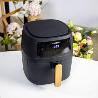Nồi chiên không dầu Ai-STONE Ai-5800 6L công suất 1350W