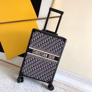 VALI VIP 1-1 VÈ SẴN VIETSTAR