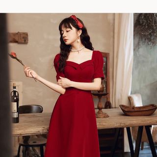 ĐẦM XÒE ĐỎ CỔ PETER NÚT BỌC – DT1709