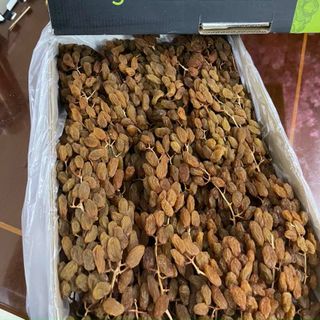 Nho khô nguyên cành Úc Premium Australian Clusters thùng 4kg (Thompson Gold Úc)