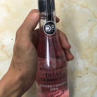 Gel Duai 260ml có hạt dưỡng ẩm.