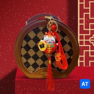 móc treo hình con mèo may mắn