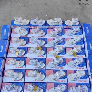 Sandal trẻ em phối màu họa tiết công hoạt hình đẹp K597