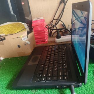 Laptop Compaq Presario CQ43 win 8.1 pro, ram 4gb, dùng cho học tập, công việc, giải trí, tính năng đầy đủ